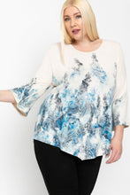 Load image into Gallery viewer, Print Top Featuring A Round Neckline And 3/4 Bell Sleeves