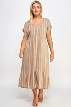 Load image into Gallery viewer, Boho Maxi Dress W/ Slip