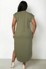 Load image into Gallery viewer, Plus Size Hidden Pocket Batwing Sleeve V Neck Long Dress