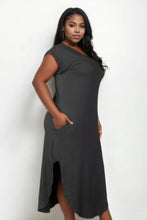 Load image into Gallery viewer, Plus Size Hidden Pocket Batwing Sleeve V Neck Long Dress