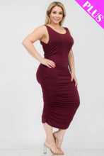 Load image into Gallery viewer, Plus Size Square Neck Ruched Bodycon Midi Dress