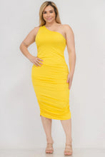 Load image into Gallery viewer, Plus Size Sexy Solid Color Ruched One Shoulder Midi Bodycon Dress