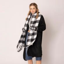 Load image into Gallery viewer, Buffalo Plaid Scarf