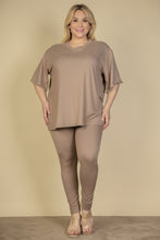 Load image into Gallery viewer, Plus Size Oversized T-shirt &amp; Leggings Set