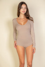 Load image into Gallery viewer, Scoop Neck Solid Long Sleeve Bodysuit