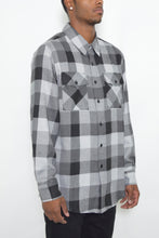 Load image into Gallery viewer, Long Sleeve Checkered Flannel