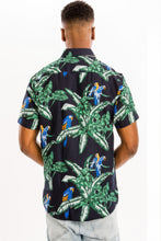 Load image into Gallery viewer, Hawaiian Print Button Down Shirt