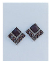 Load image into Gallery viewer, Squared faux stone earrings