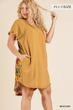 Load image into Gallery viewer, Short Sleeve Round Neck Dress With Floral Print Back And High Low Scoop Ruffle Hem