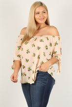 Load image into Gallery viewer, Plus Size Floral Print, Top