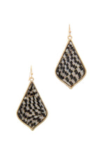 Load image into Gallery viewer, Pattern Drop Earring