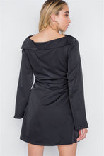 Load image into Gallery viewer, Straight Neck Solid Front-tie Dress