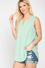 Load image into Gallery viewer, Sleeveless Lace Trim Tunic Top With Scoop Hem