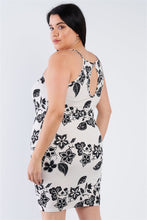Load image into Gallery viewer, Plus Size Ivory Black Floral Basic Dress