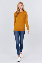 Load image into Gallery viewer, Crew Neck Sweater W/rivet Button