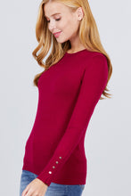 Load image into Gallery viewer, Crew Neck Sweater W/rivet Button