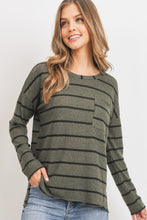 Load image into Gallery viewer, Striped Front Pocket Round Collar