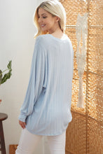 Load image into Gallery viewer, Ribbed V Neck Longsleeve Top