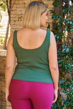 Load image into Gallery viewer, Plus Sleeveless Round Neck With Split Detail Ribbed Top