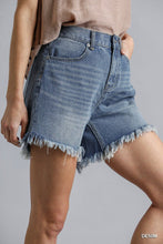 Load image into Gallery viewer, High Rise Denim Shorts With Raw Hem