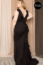 Load image into Gallery viewer, Ruffle Drapped Tail Plus Size Maxi Dress