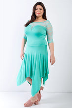 Load image into Gallery viewer, Plus Mint Lace Details Handkerchief Hem Midi Dress