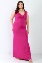 Load image into Gallery viewer, Plus V-neck Sleeveless Maxi Dress