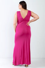 Load image into Gallery viewer, Plus V-neck Sleeveless Maxi Dress