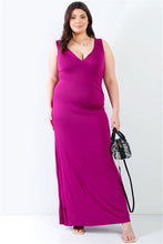 Load image into Gallery viewer, Plus V-neck Sleeveless Maxi Dress