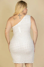 Load image into Gallery viewer, Plus Size Bubble Fabric One Shoulder Bodycon Mini Dress