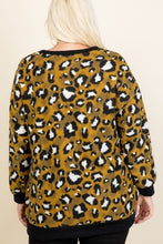 Load image into Gallery viewer, Plus Size Cozy Animal Mir Print With Brush Button Up Cardigan