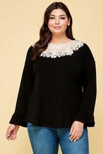 Load image into Gallery viewer, Plus Size Solid Long Sleeve Top