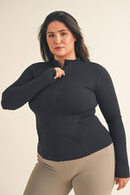 Load image into Gallery viewer, Butter Soft Fitted Jacket With Pockets