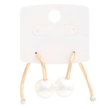 Load image into Gallery viewer, Pearl Bead Metal Earring